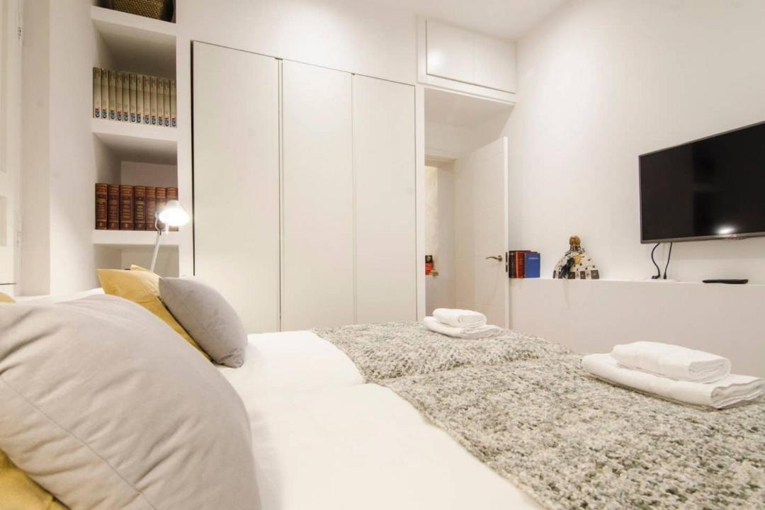 Renovated And Modern- 3bd 2bth- Anton Martin